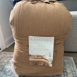 Casaluna Heavyweight Linen Blend Comforter in Rich Brown Camel Color King